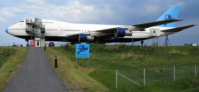 Отель-самолёт «Jumbo Hostel» в Швеции | Boeing-747-200