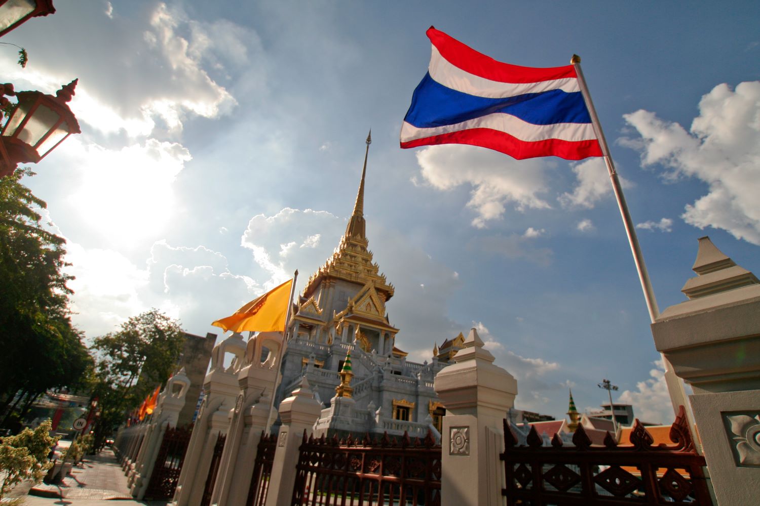 Срок безвизового пребывания в Таиланде сокращён до 60 суток