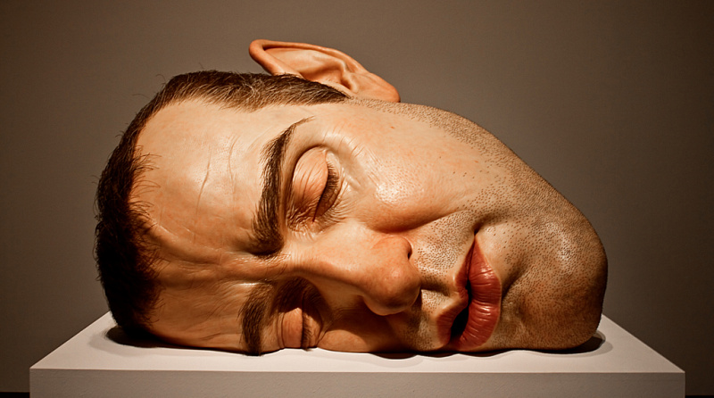 Необычные скульптуры Рона Мьюека