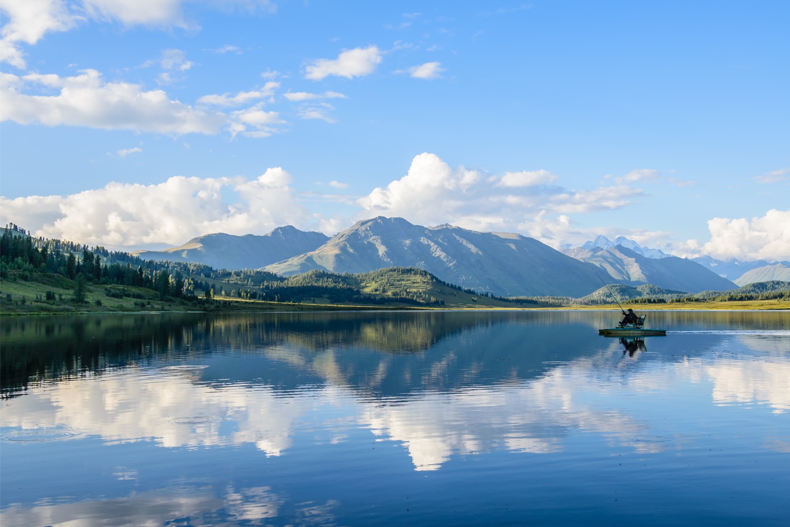 Пять изумительных озёр Казахстана, на которых стоит отдохнуть